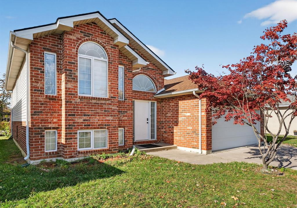 3859-clara-avenue-windsor-ontario-26011649