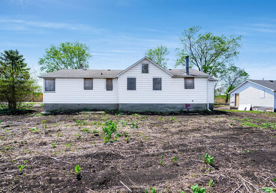 1833-mersea-road-east-leamington-ontario-26011669