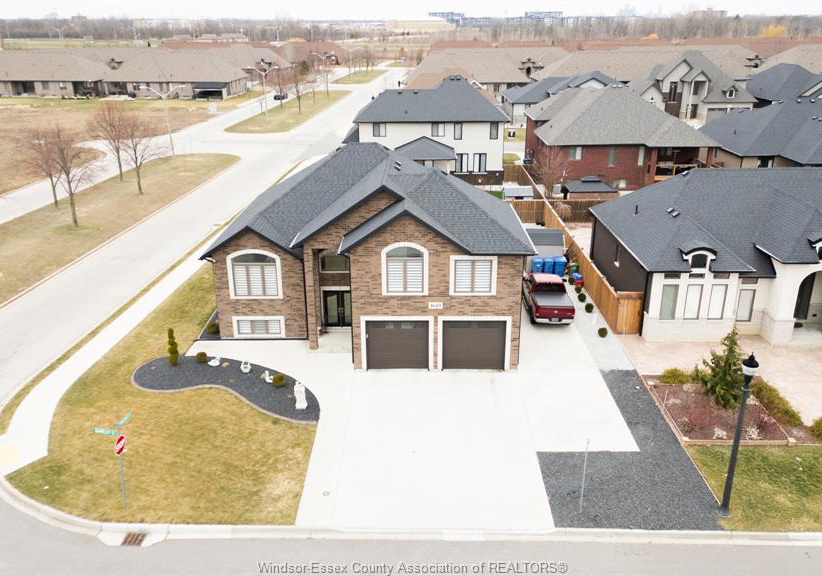 1649-barkley-avenue-windsor-ontario-26011670
