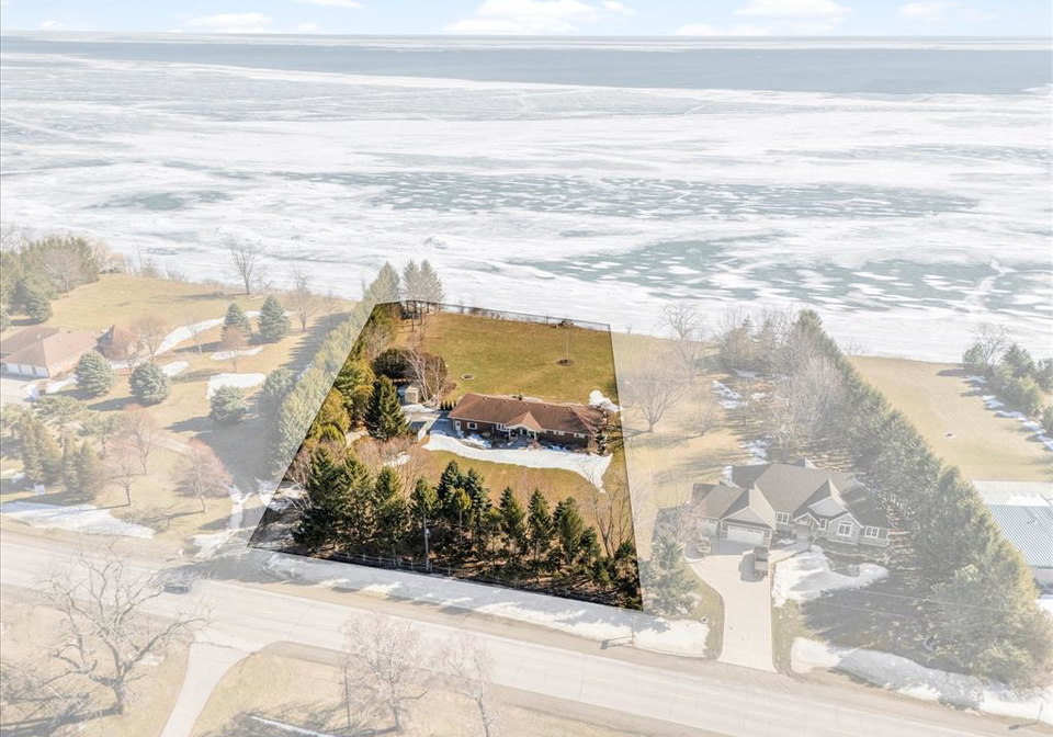 7150-talbot-trail-blenheim-ontario-26011679
