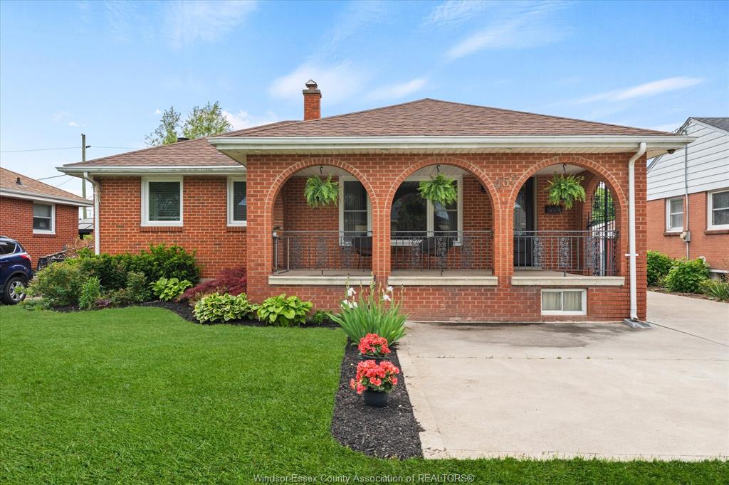 457-watson-windsor-ontario-26011680
