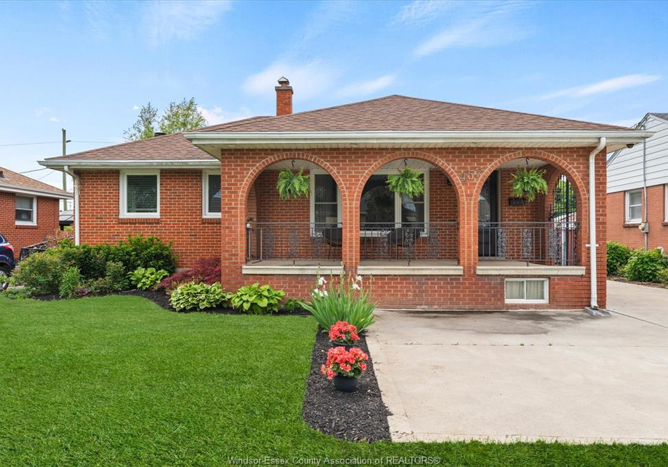 457-watson-windsor-ontario-26011680