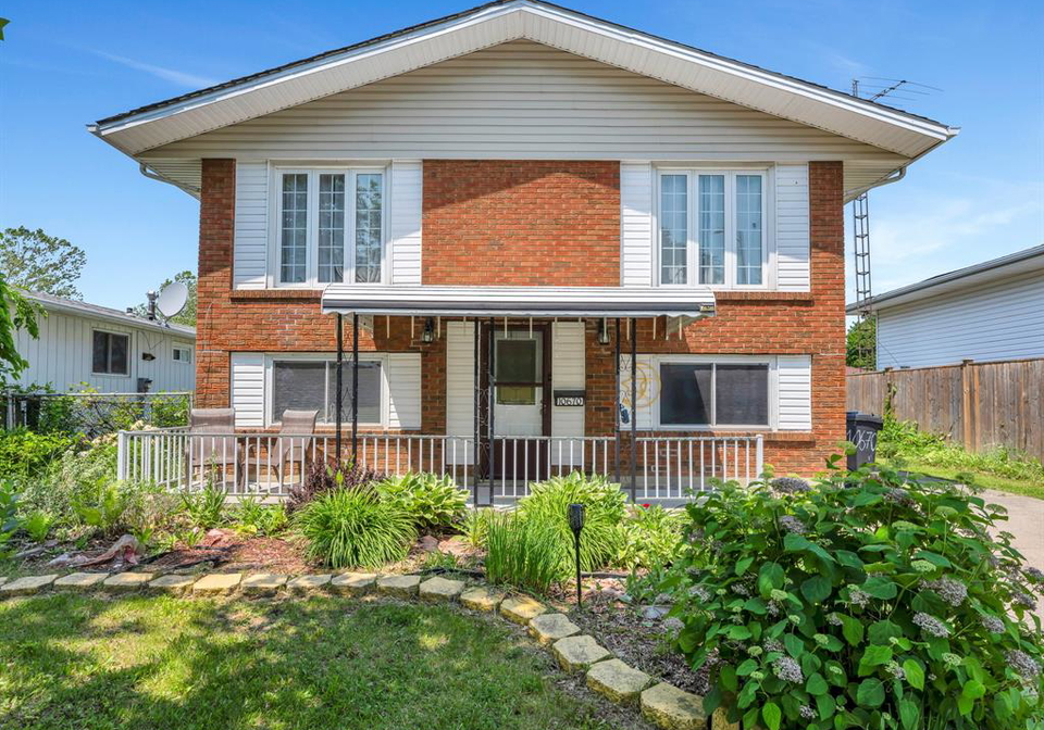 10670-lambeth-road-windsor-ontario-26011682