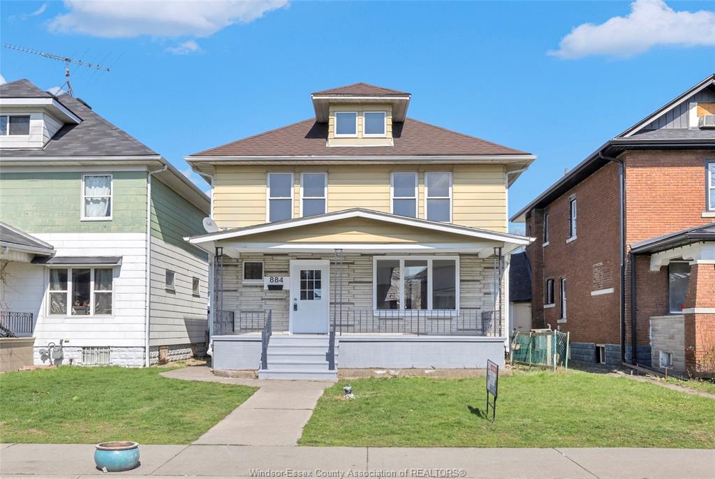 884-moy-windsor-ontario-26011703