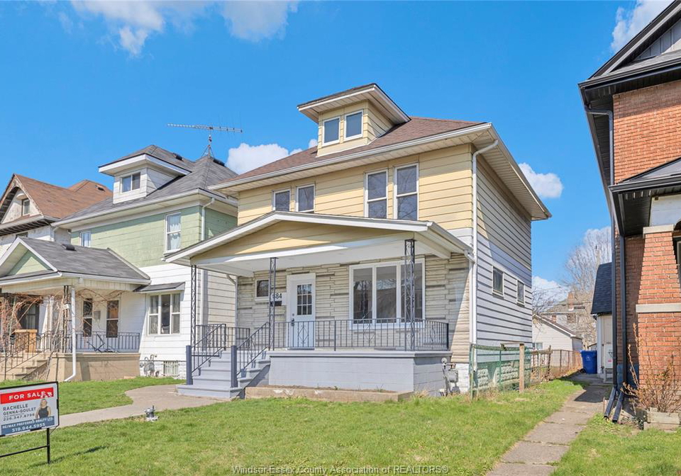 884-moy-windsor-ontario-26011703