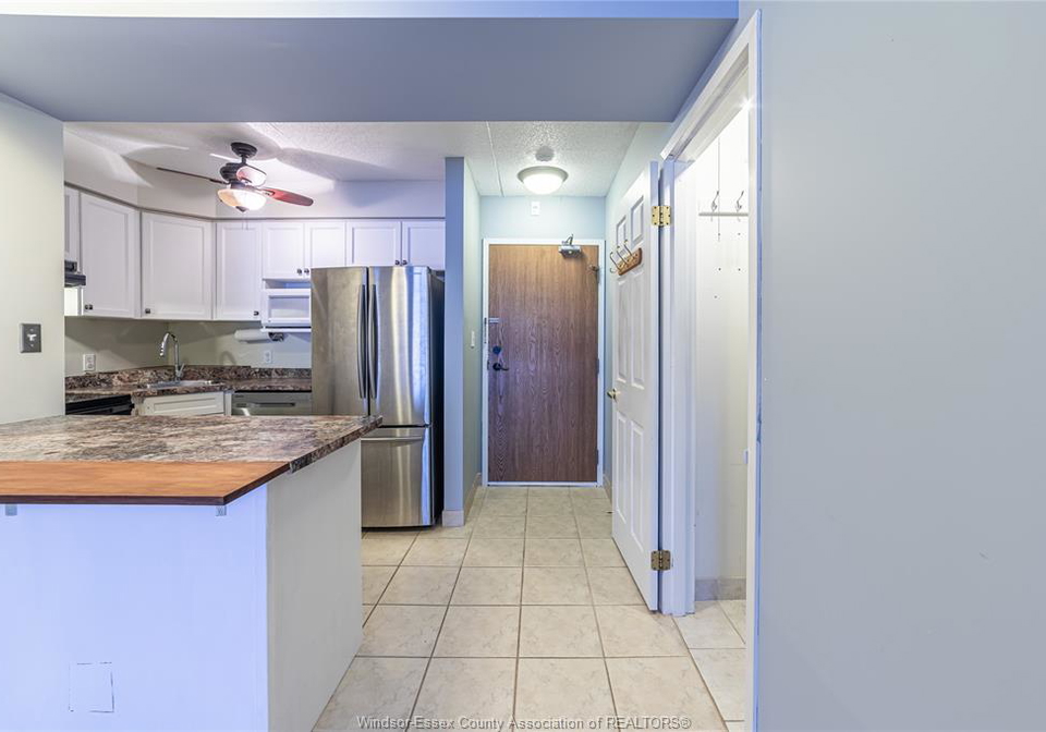 1323-langlois-avenue-windsor-ontario-26011706