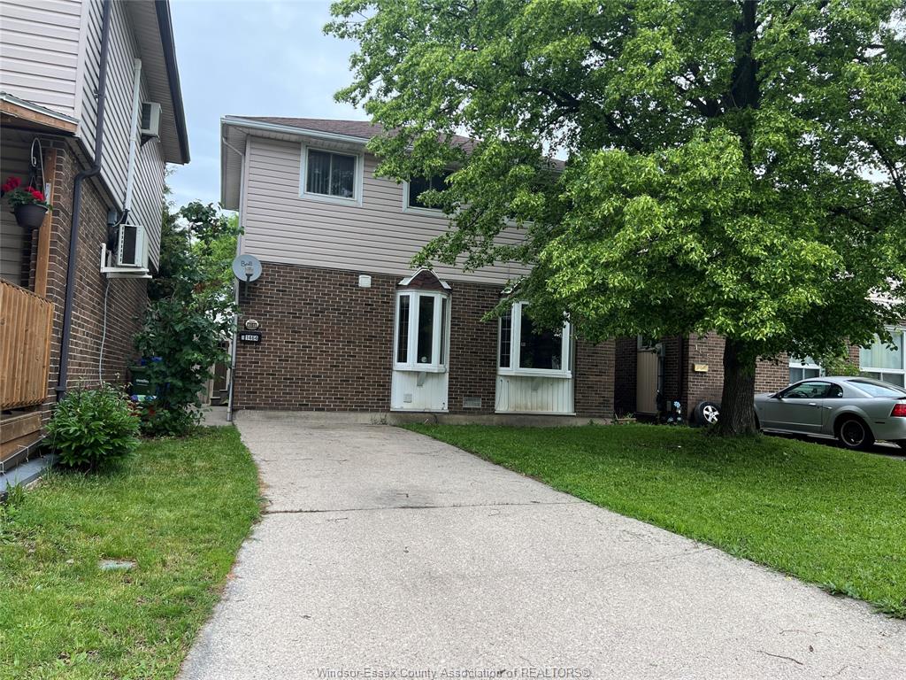 1464-bayswater-windsor-ontario-26011720