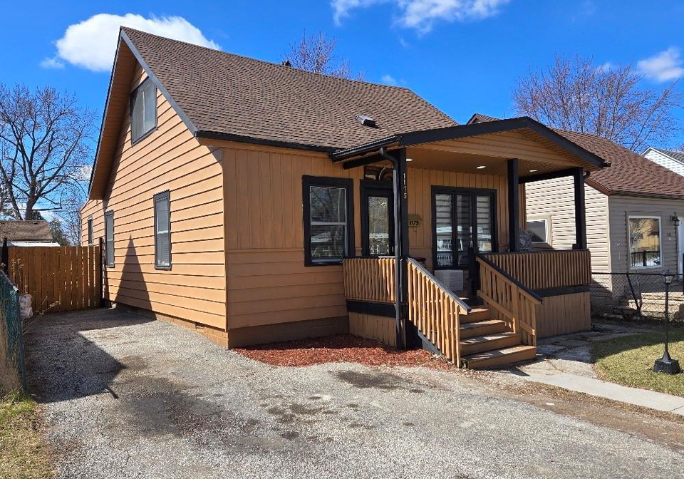 1175-campbell-windsor-ontario-26011729