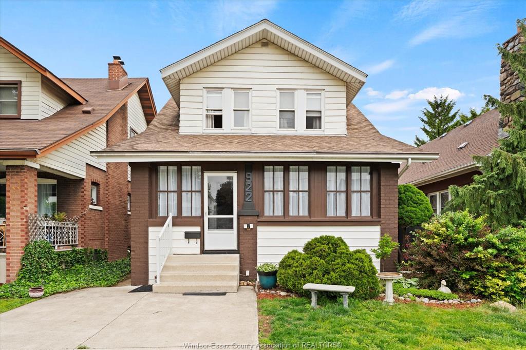 922-lawrence-road-windsor-ontario-26011765