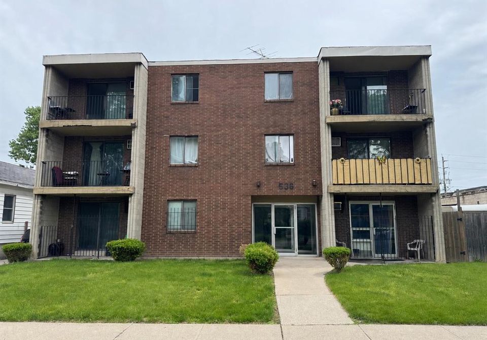 536-aylmer-avenue-windsor-ontario-26011766