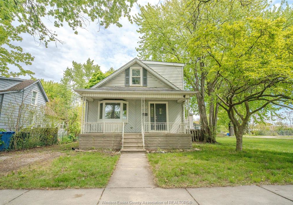380-chappell-windsor-ontario-26011775