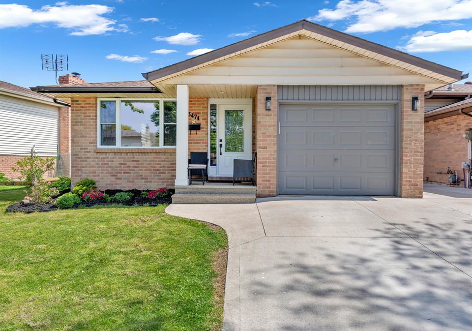 3474-deerbrook-windsor-ontario-26011782