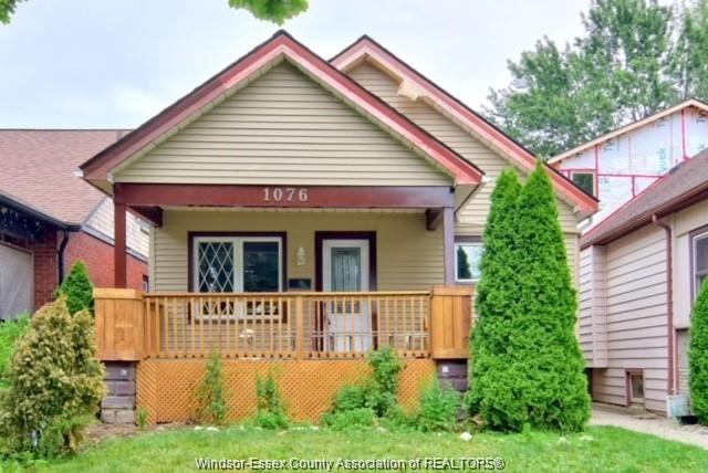 1076-janette-avenue-windsor-ontario-26011815