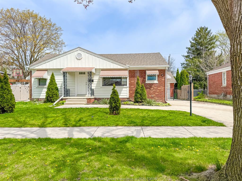 2628-randolph-windsor-ontario-26011822