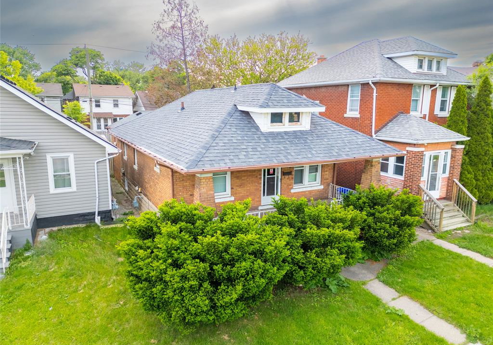 543-rankin-windsor-ontario-26011823