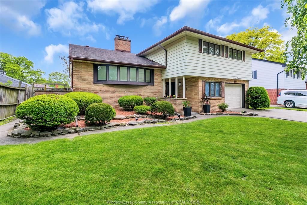 719-champlain-drive-windsor-ontario-26011854