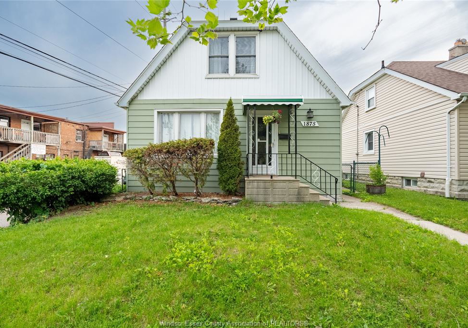 1875-windermere-windsor-ontario-26011863