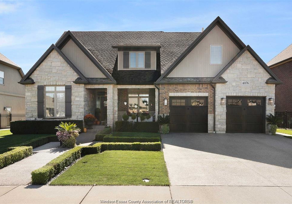 4076-st-francis-lasalle-ontario-26011894