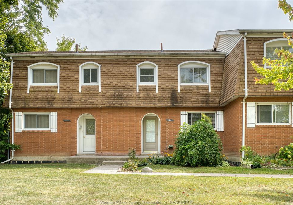 5561-empress-windsor-ontario-26011897