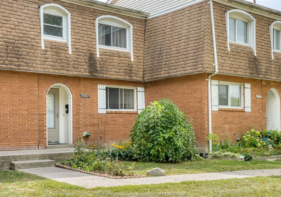 5561-empress-windsor-ontario-26011897