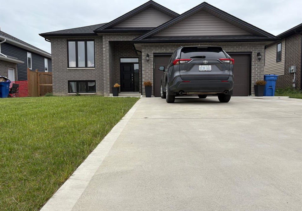 407-thompson-avenue-amherstburg-ontario-26011910