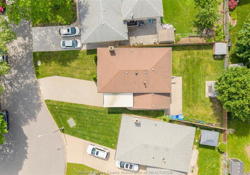 10572-palms-windsor-ontario-26011917
