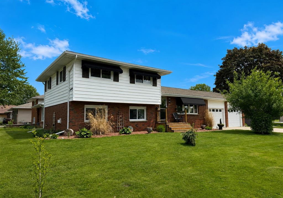 70-warwick-drive-wallaceburg-ontario-26011924