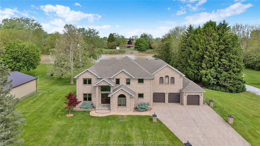 7057-riverview-line-chatham-ontario-26011927