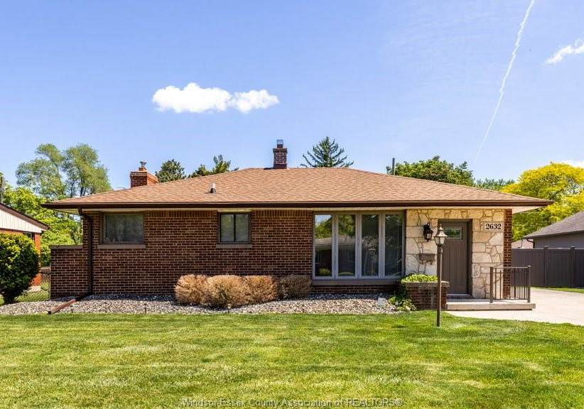 2632-everts-avenue-windsor-ontario-26011937