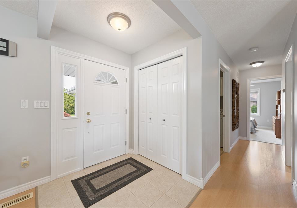 4335-bluepoint-drive-plympton-wyoming-ontario-26011954