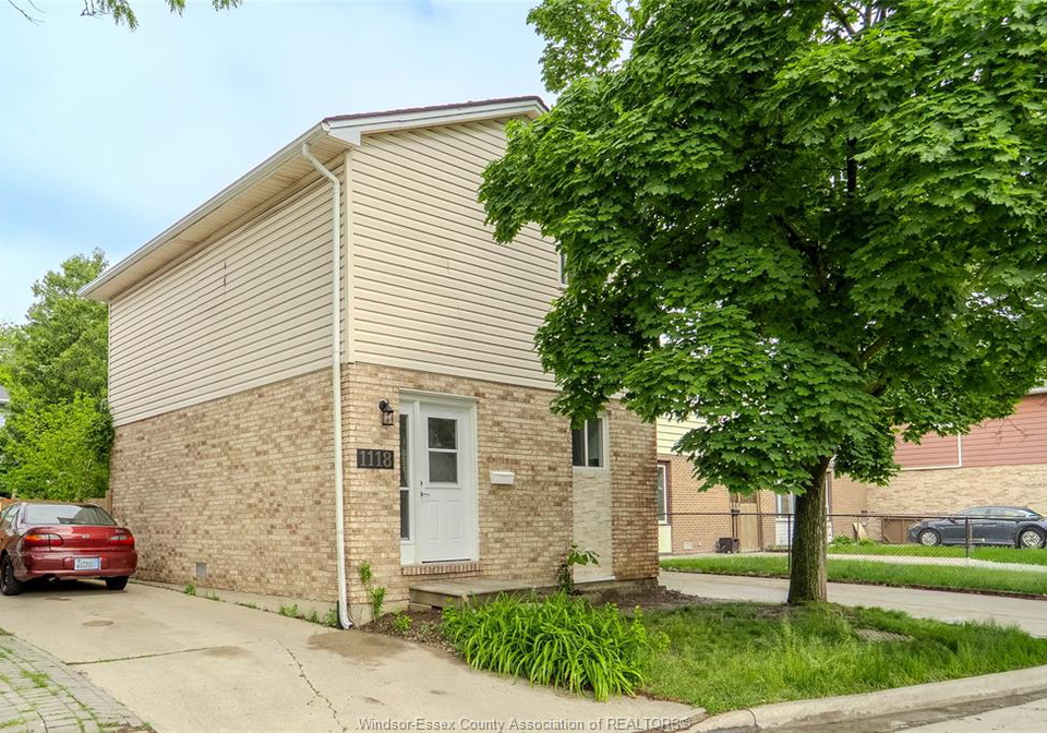 1118-aire-windsor-ontario-26011957
