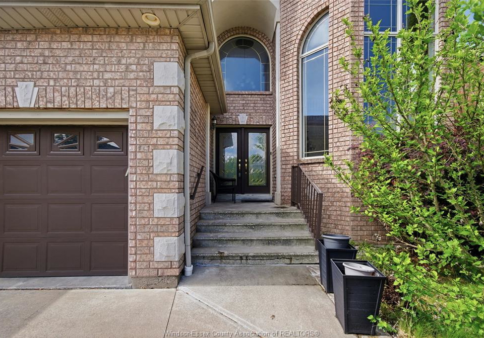 769-massimo-crescent-windsor-ontario-26011980