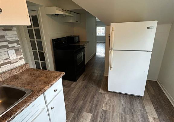 3153-peter-street-windsor-ontario-26012003