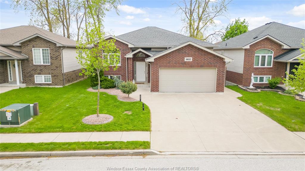 1032-frederica-avenue-windsor-ontario-26012007