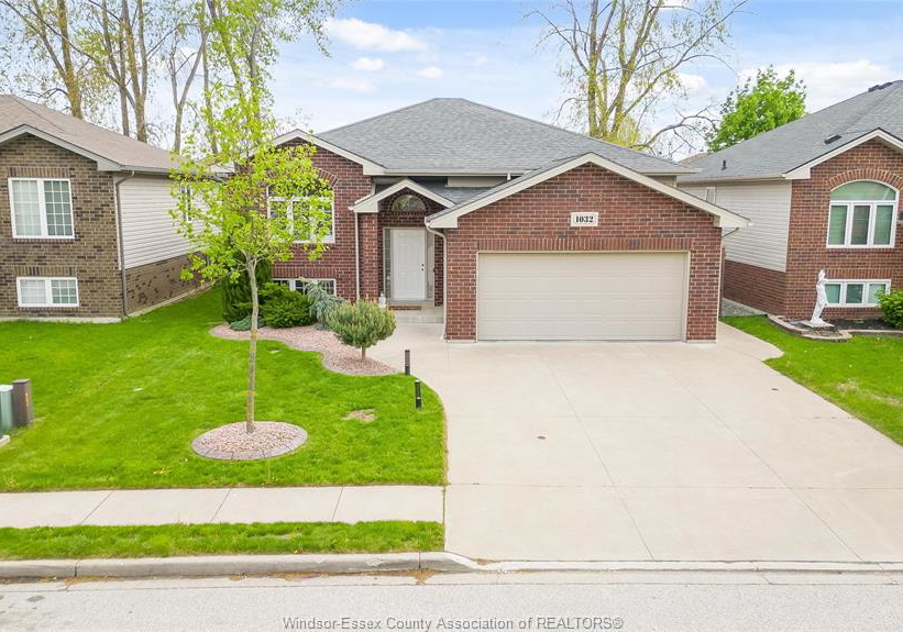 1032-frederica-avenue-windsor-ontario-26012007