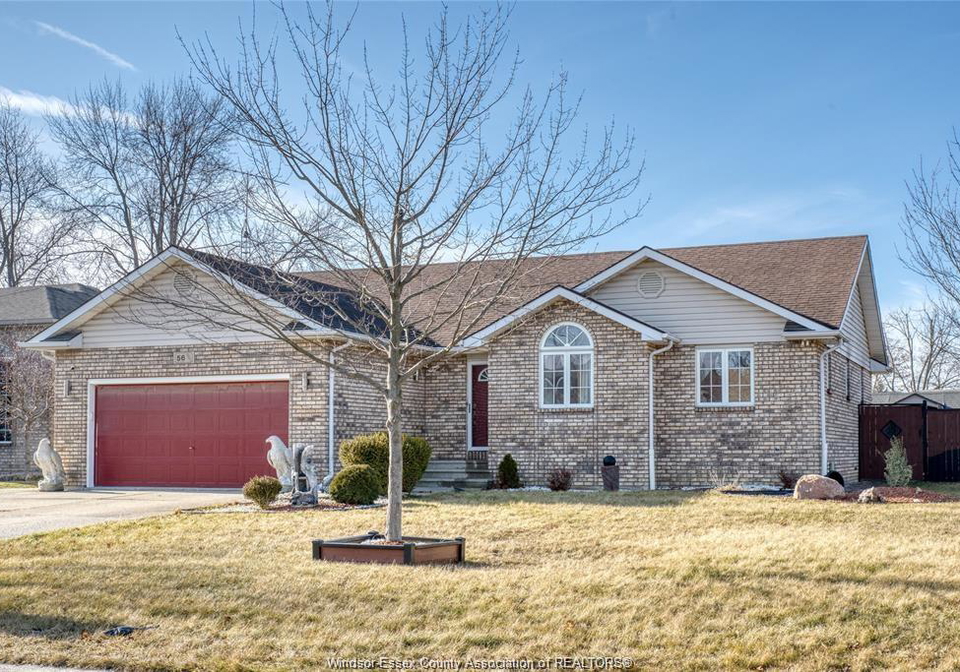 56-rose-avenue-tilbury-ontario-26012011