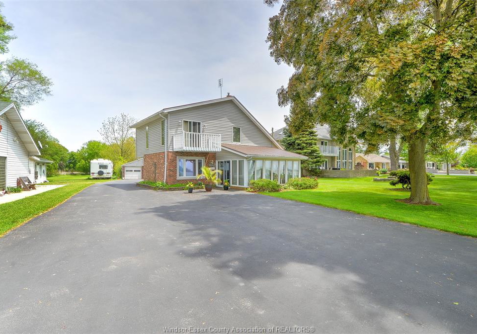1047-front-road-south-amherstburg-ontario-26012016