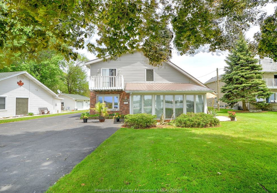 1047-front-road-south-amherstburg-ontario-26012016