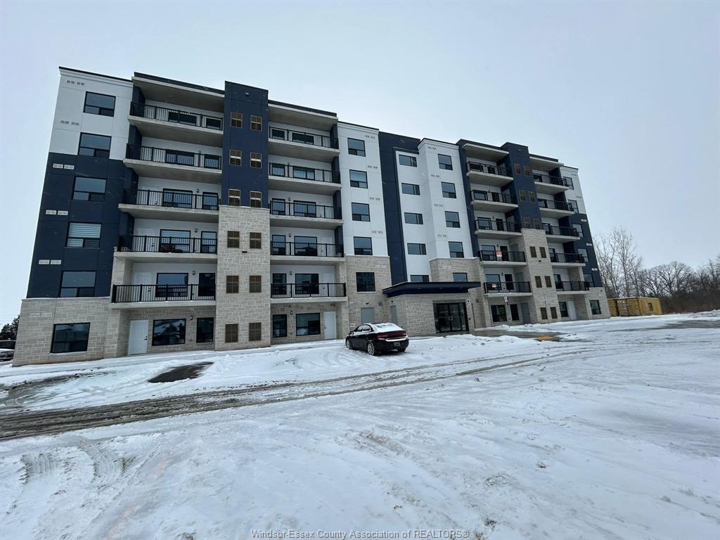 3320-stella-crescent-windsor-ontario-26012017