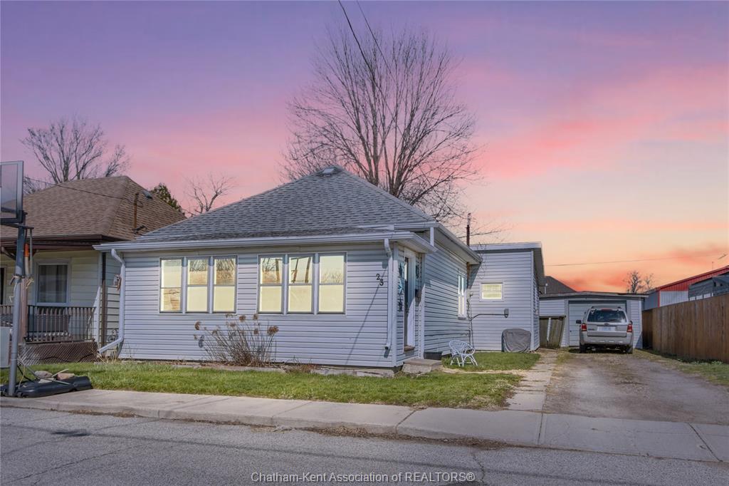 23-degge-street-chatham-ontario-26012023