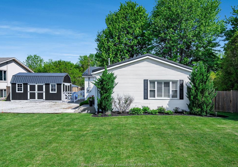 578-county-road-20-kingsville-ontario-26012029