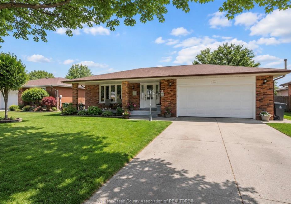 386-woodridge-tecumseh-ontario-26012039
