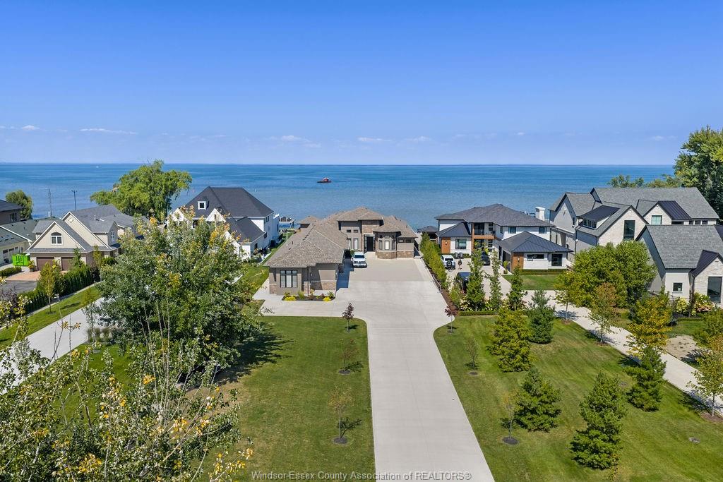1014-lilydale-lakeshore-ontario-26012047