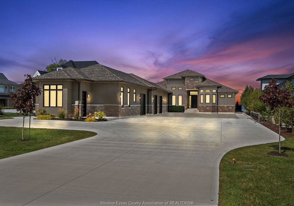 1014-lilydale-lakeshore-ontario-26012047