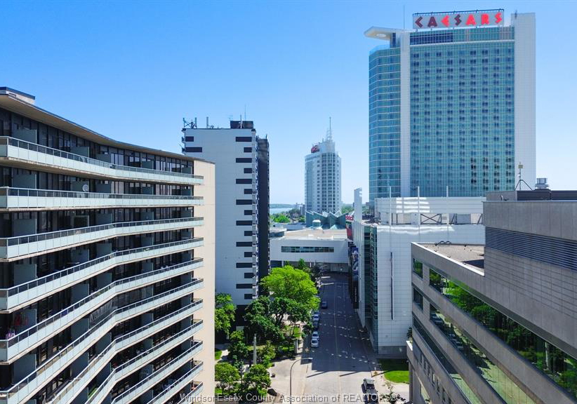111-riverside-drive-east-windsor-ontario-26012059