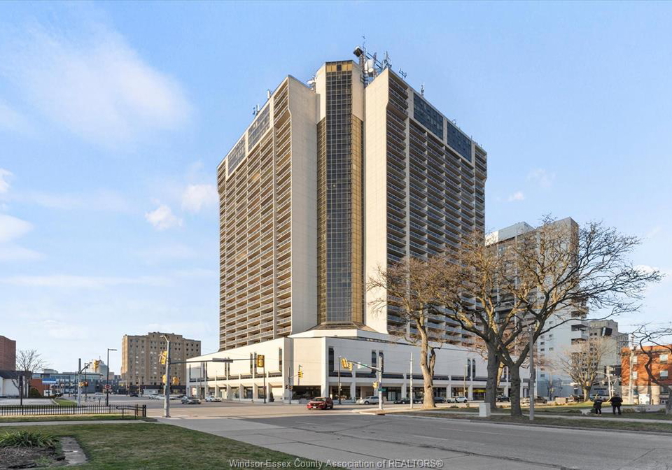 150-park-street-west-windsor-ontario-26012063