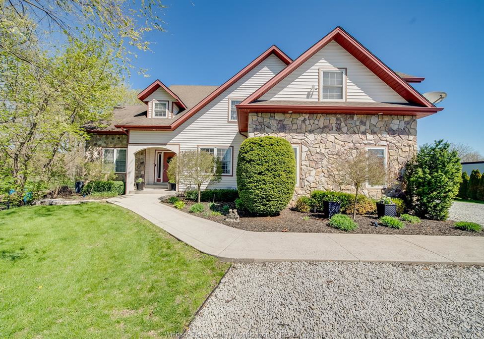 1332-county-road-22-lakeshore-ontario-26012072