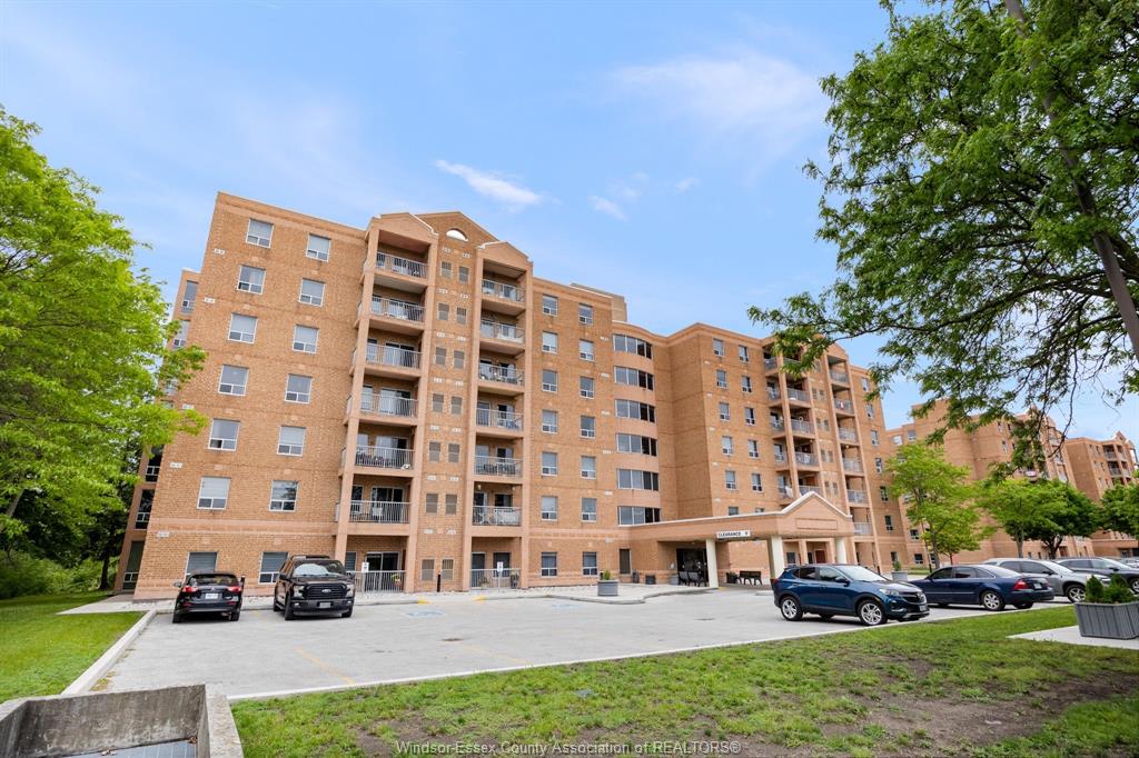 3915-southwinds-drive-windsor-ontario-26012074
