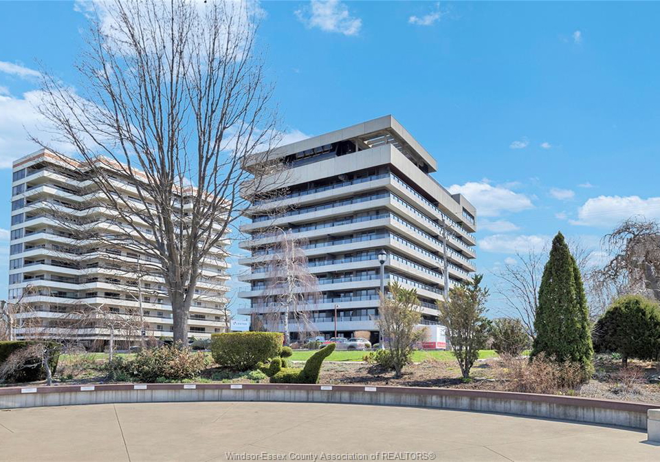 5125-riverside-drive-east-windsor-ontario-26012079