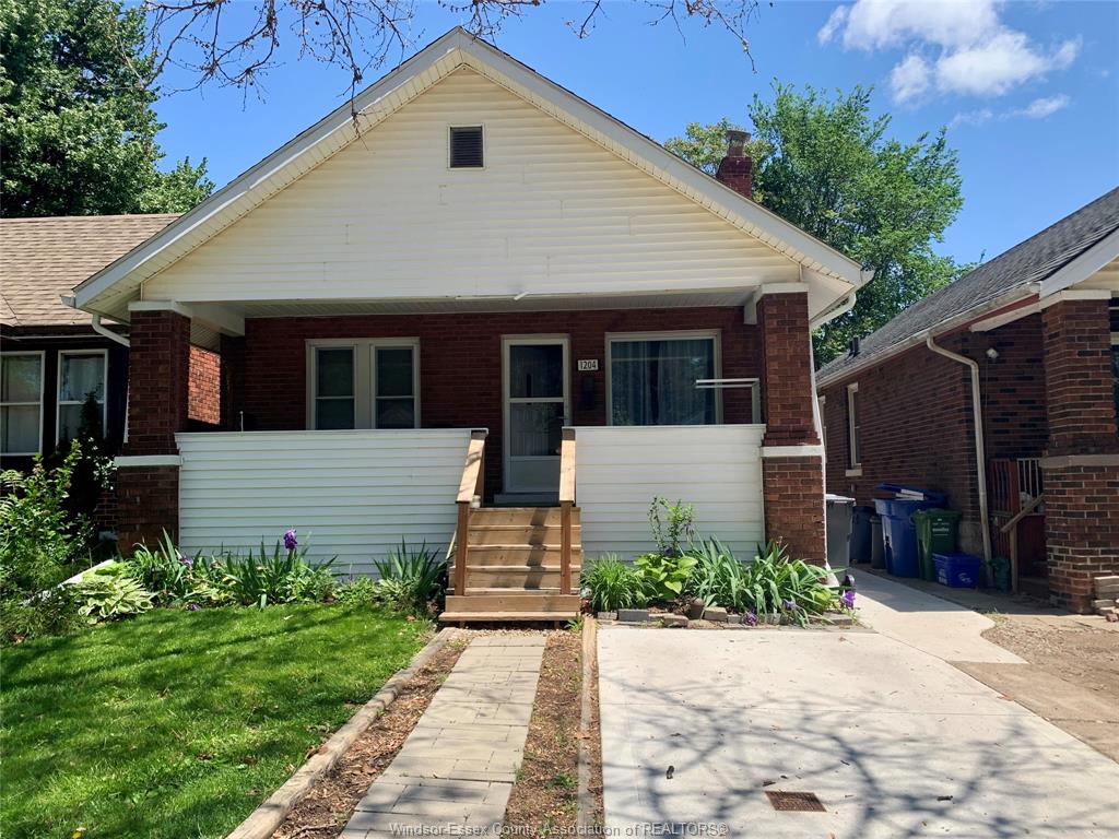 1204-wigle-avenue-windsor-ontario-26012085